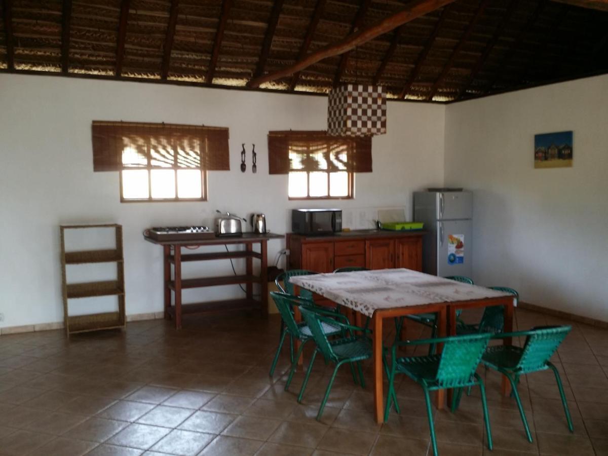אינהמבאנה Blue Moon Beach Holiday Resort מראה חיצוני תמונה