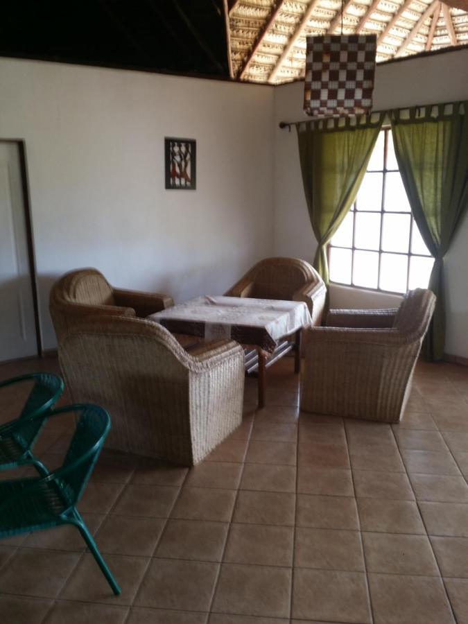 אינהמבאנה Blue Moon Beach Holiday Resort מראה חיצוני תמונה