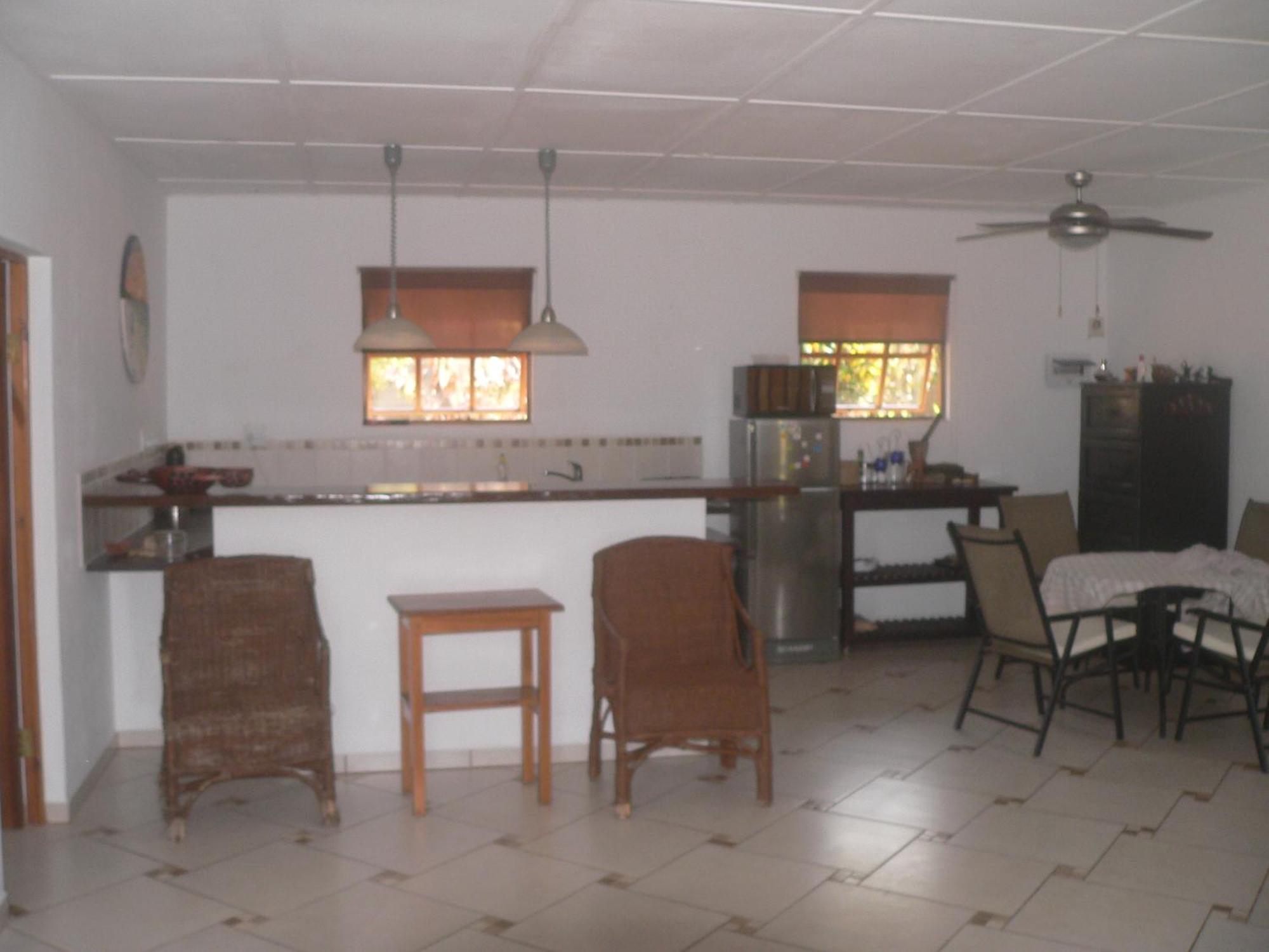 אינהמבאנה Blue Moon Beach Holiday Resort חדר תמונה