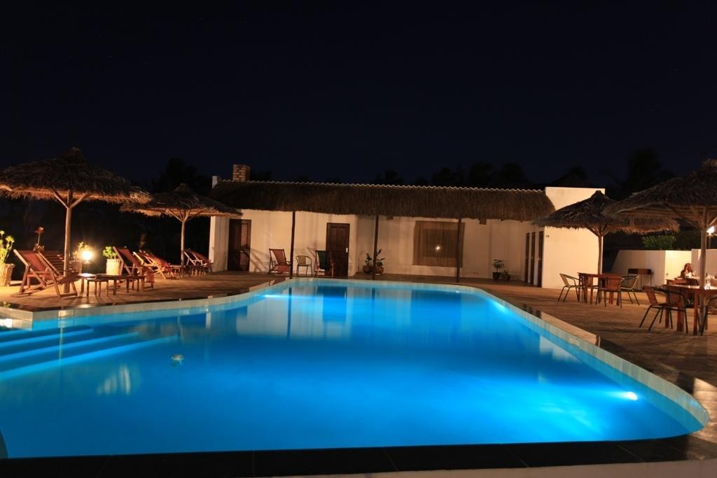 אינהמבאנה Blue Moon Beach Holiday Resort מראה חיצוני תמונה